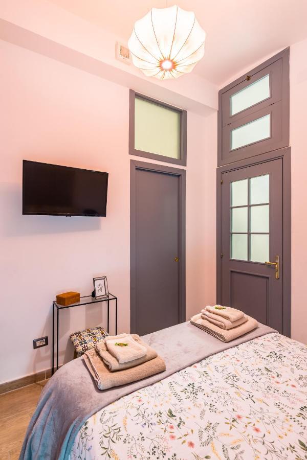 Eccehomo 29 La Casa Di Piero Lägenhet Neapel Exteriör bild
